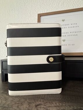 52 Agenda Planner by The Paper Studio